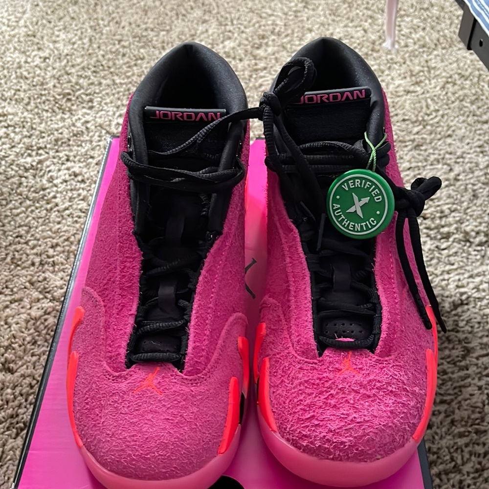 Jordan 14 Retro Low Shocking Pink (W)
